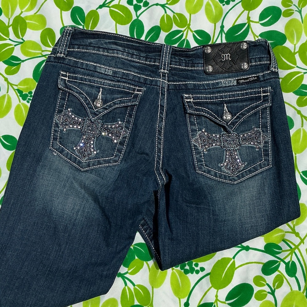 Miss Me Dark Indigo Cropped Capri Jeans Size 31 - Picture 7 of 12